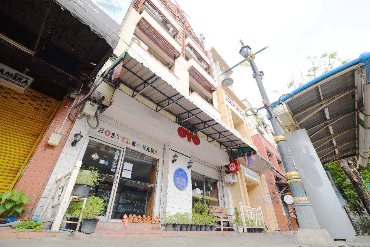 Oyo 437 Hostel Na Nara Bangkok Buitenkant foto